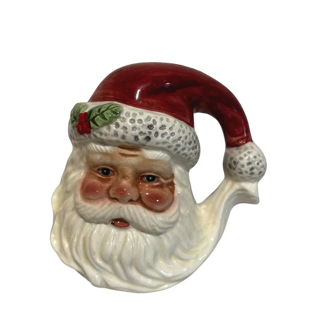 Vintage 1997 Ceramic Santa‎ Claus Salt and Pepper Shaker Set Christmas Retro